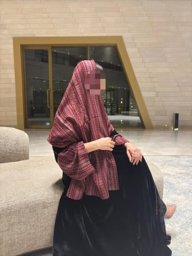 عبايه جوري مخمل
