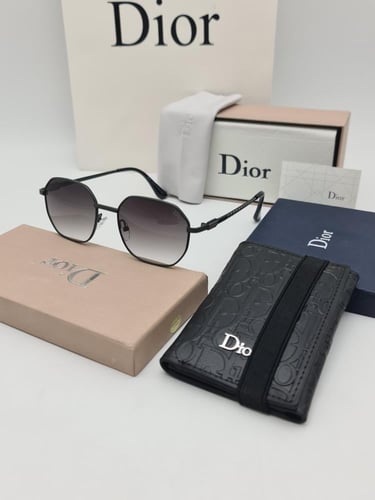 طقم نظاره مع المحفظه