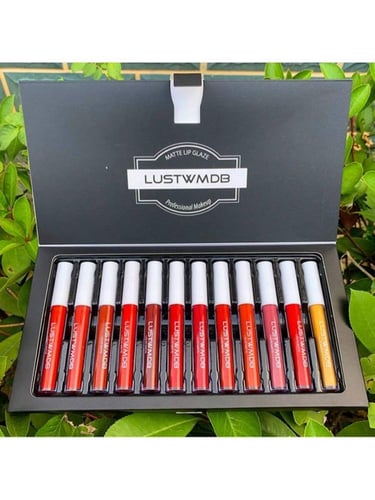 12 قطعة / مجموعة ملمع شفاه غير لامع وطويل الأمد