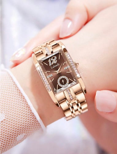 ساعة نسائية من الستانلس ستيل الذهبي