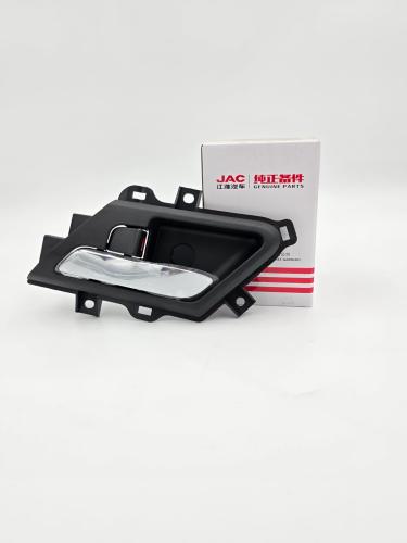 يد باب داخلي امامي وخلفي يسار T8