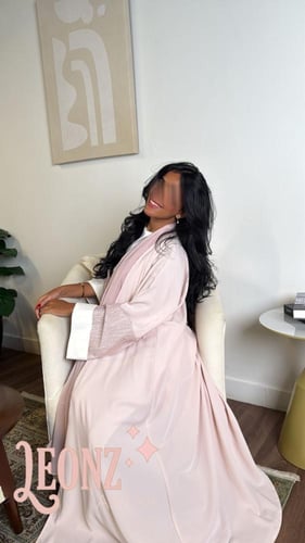 عبايات ربع كلوش