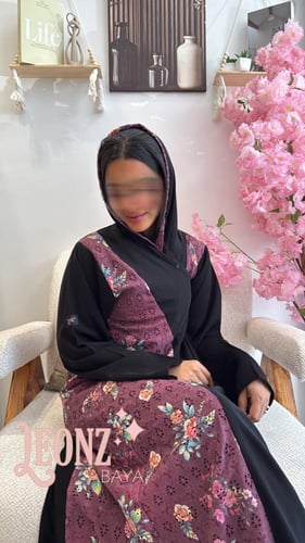 عبايات ربع كلوش