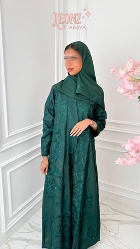 عبايات ملونة كاملة