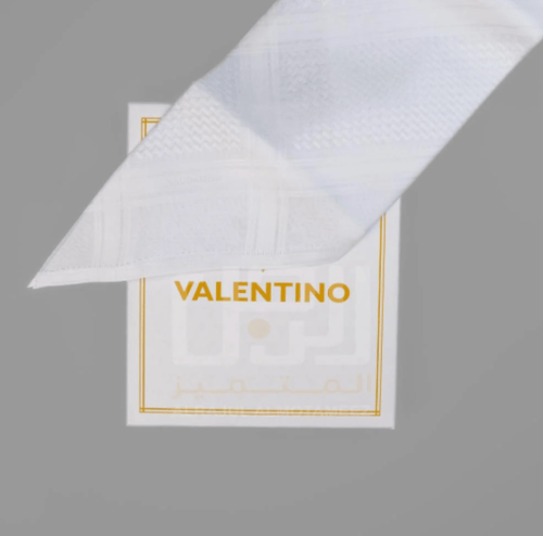 شماغ فلنتينو-valentino v24 ابيض