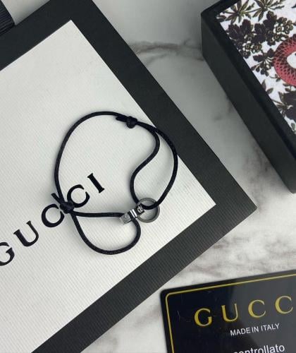 سواره مع ورد