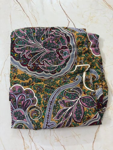 ملحفة گاز الملكية