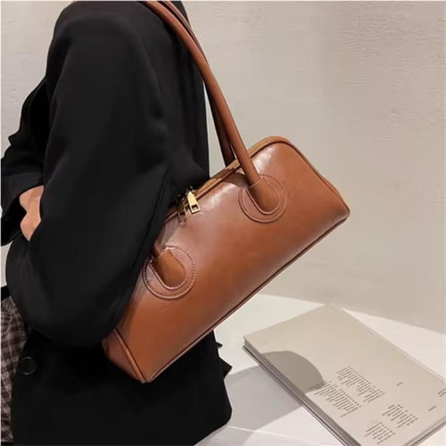 حقيبة جلد أنيقة بلمسة فرنسية – تصميم مغناطيسي عملي...