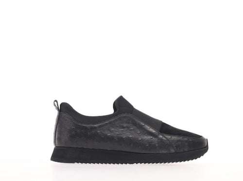 Chairman Black - Leather Ostrich RA