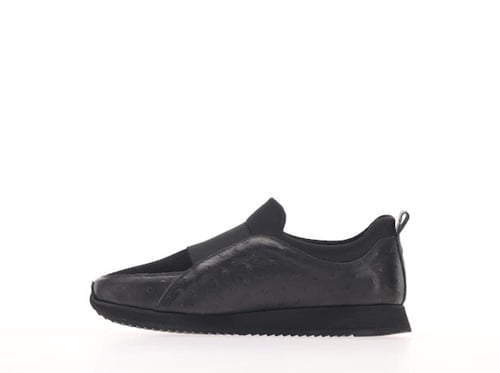 Chairman Black - Leather Ostrich RA