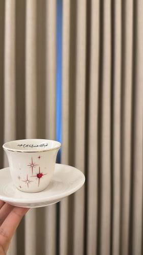 العيد كرستال أحمر نص درزن