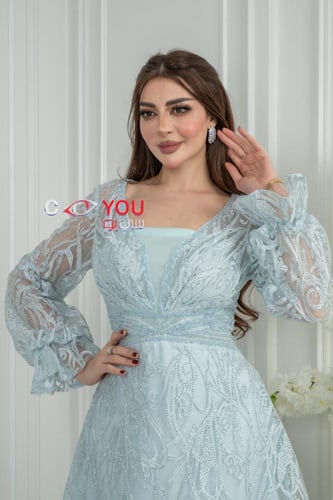 فستان سهرة "سماوي حالم" بأكمام طويلة وتطريز دانتيل...