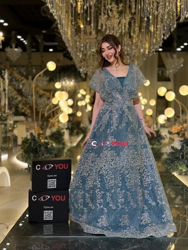 فستان سهرة تألقي كأميرة بلمسات بحرٍ ملكية وتصميم ر...