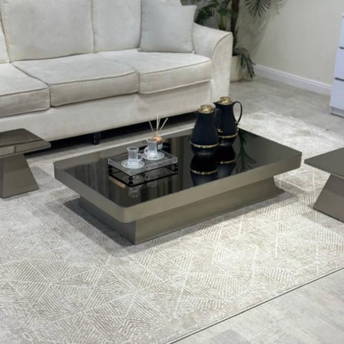 طقم طاولة ضيافة ارضي مع 4 طاولات خدمة بلون شمباني...