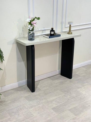 مدخل سطح بديل رخام فخم بتصميم عصري يترك انطباعًا أ...