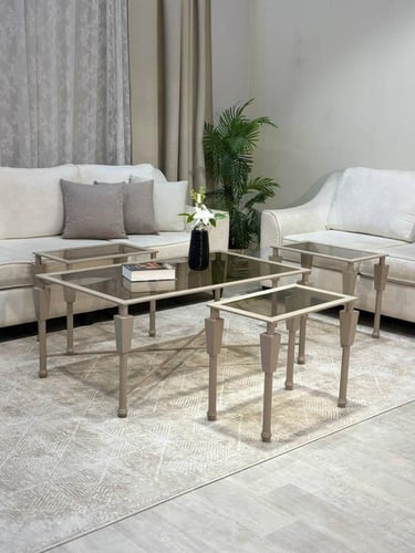 طقم طاولات ضيافة شمباني زجاج بني شفاف مع 4 طاولات...