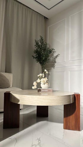 طاولة ريفيرا ضيافة سطح بديل رخام قاعدة بني