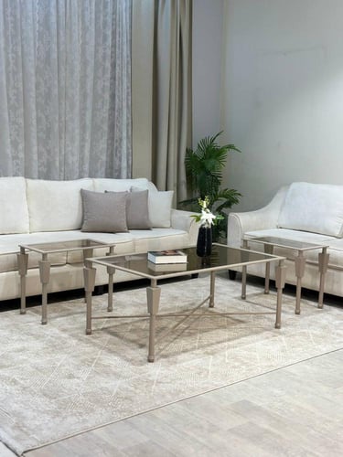 طقم طاولات ضيافة شمباني زجاج بني شفاف مع 4 طاولات...