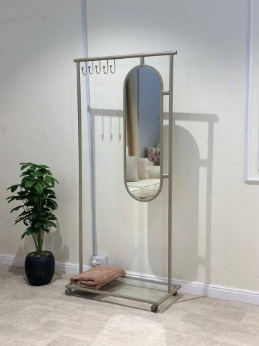 علاق عباية مع مراية بكفرات