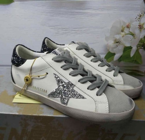 S GOLDEN GOOSE