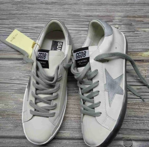 GOLDEN GOOSE