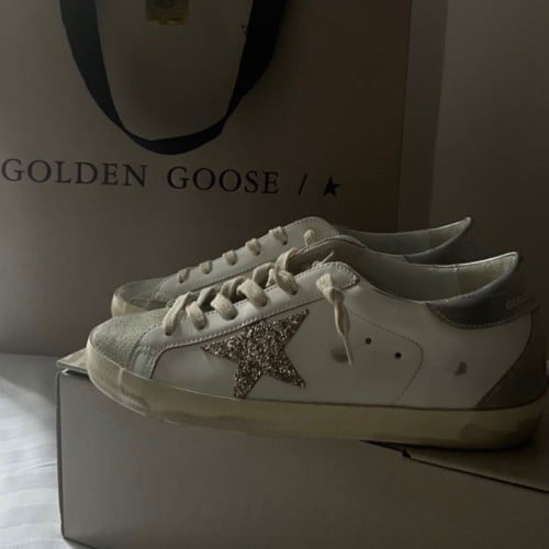 GOLDEN GOOSE