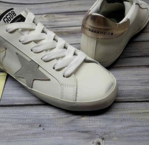 GOLDEN GOOSE