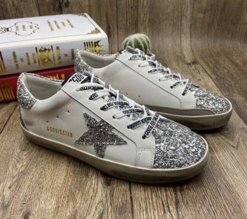 GOLDEN GOOSE