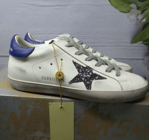 GOLDEN GOOSE