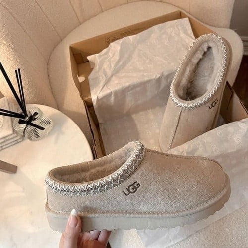 33 UGG