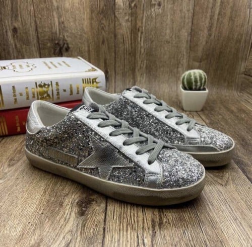 GOLDEN GOOSE