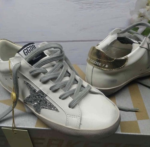 GOLDEN GOOSE