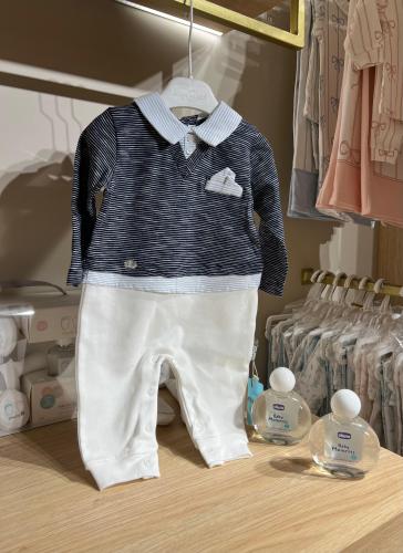 افرول ولادي ازرق حتى عمر سنة