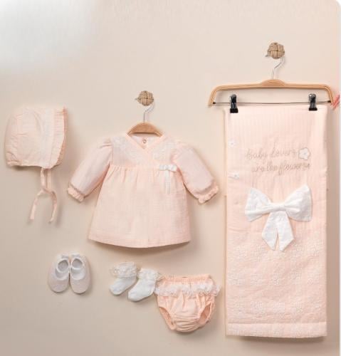 طقم مواليد بناتي 6 قطع – ستايل أوروبي (0-3 شهور) ل...