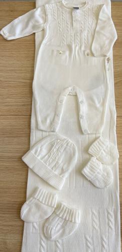 طقم مجموعة تريكو بناتي 5 قطع من عمر 0 الى 3 اشهر