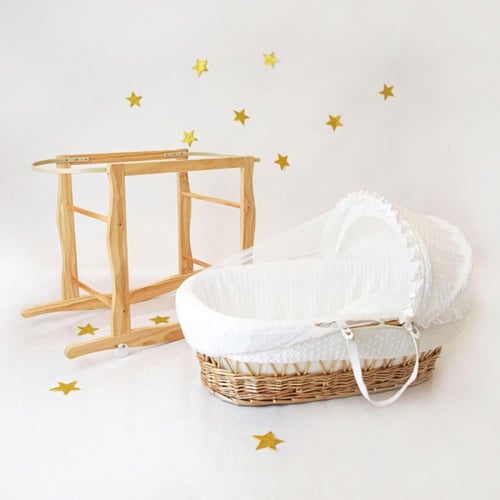 بكج استقبال المولود - 3 قطع (سلة موسى - قاعدة خشبي...