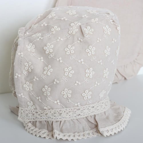 طقم فستان رضع ميني جنتل مع تفاصيل دانتيل ونقوش أزه...