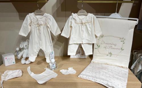 طقم مواليد بناتي 6 قطع – ستايل أوروبي (0-3 شهور) ل...