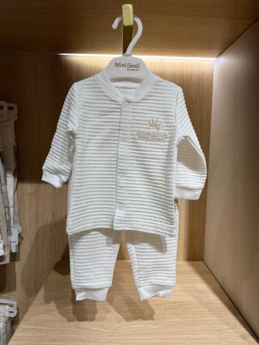 بيجاما بناتي مقاس01-00-0 الوان سومو و اوف وايت