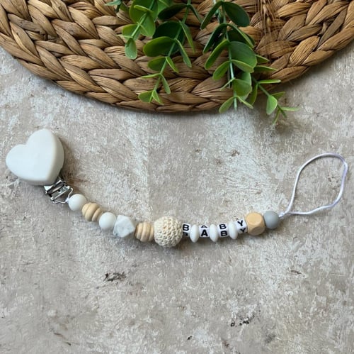 تعليقة لهاية سليكون مع كروشيه