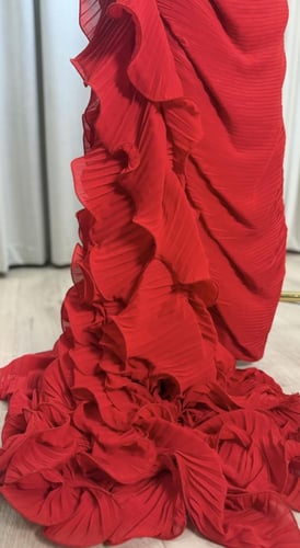 فستان ربى احمر