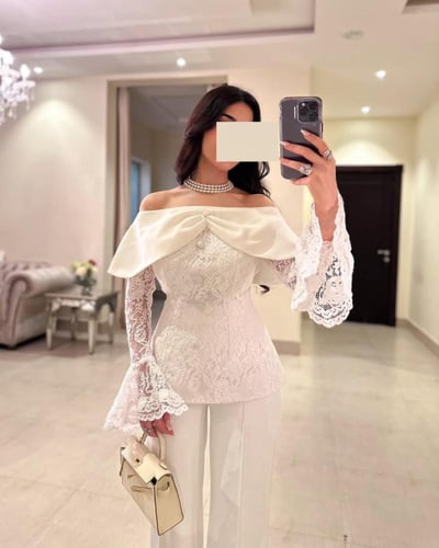 طقم قطعتين لارا ابيض دانتيل