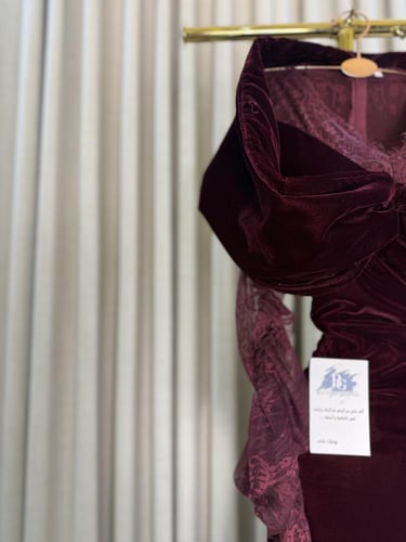 فستان اريج برغندي