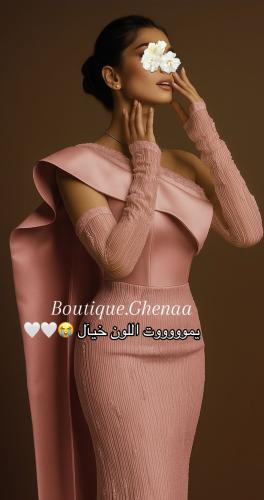 فستان هادية وردي خوخي