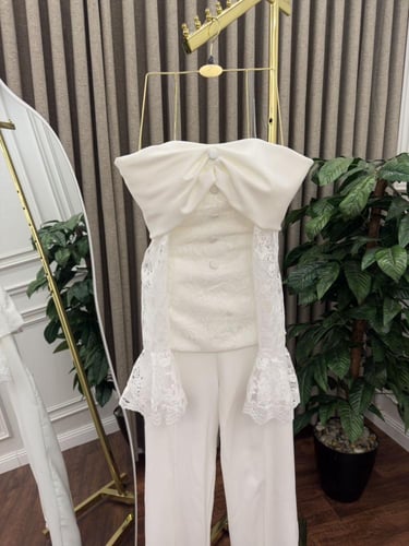 طقم قطعتين لارا ابيض دانتيل