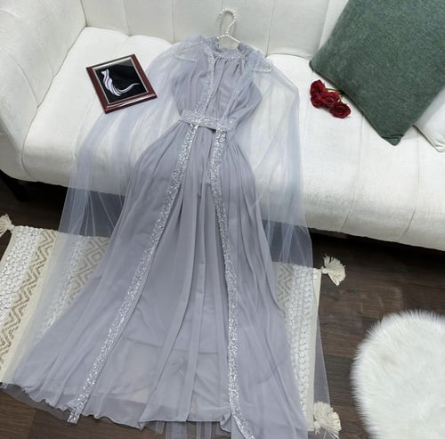 فستان حمل طويل