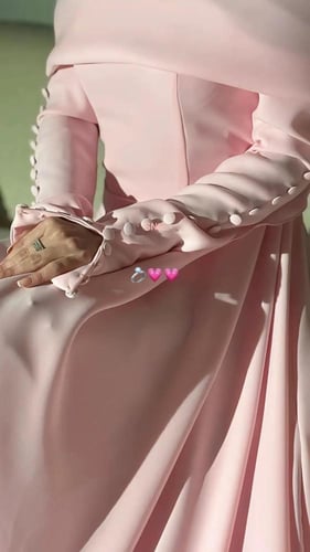 فستان ملاك احمر