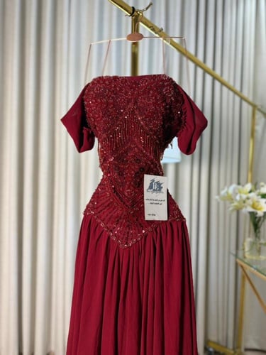 فستان سهره عنابي