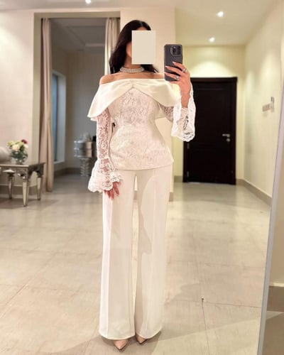 طقم قطعتين لارا ابيض دانتيل