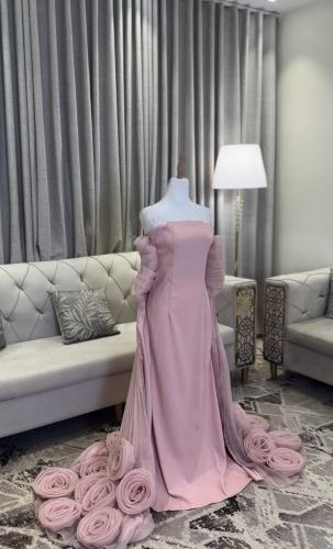 فستان لوسيا وردي فخم